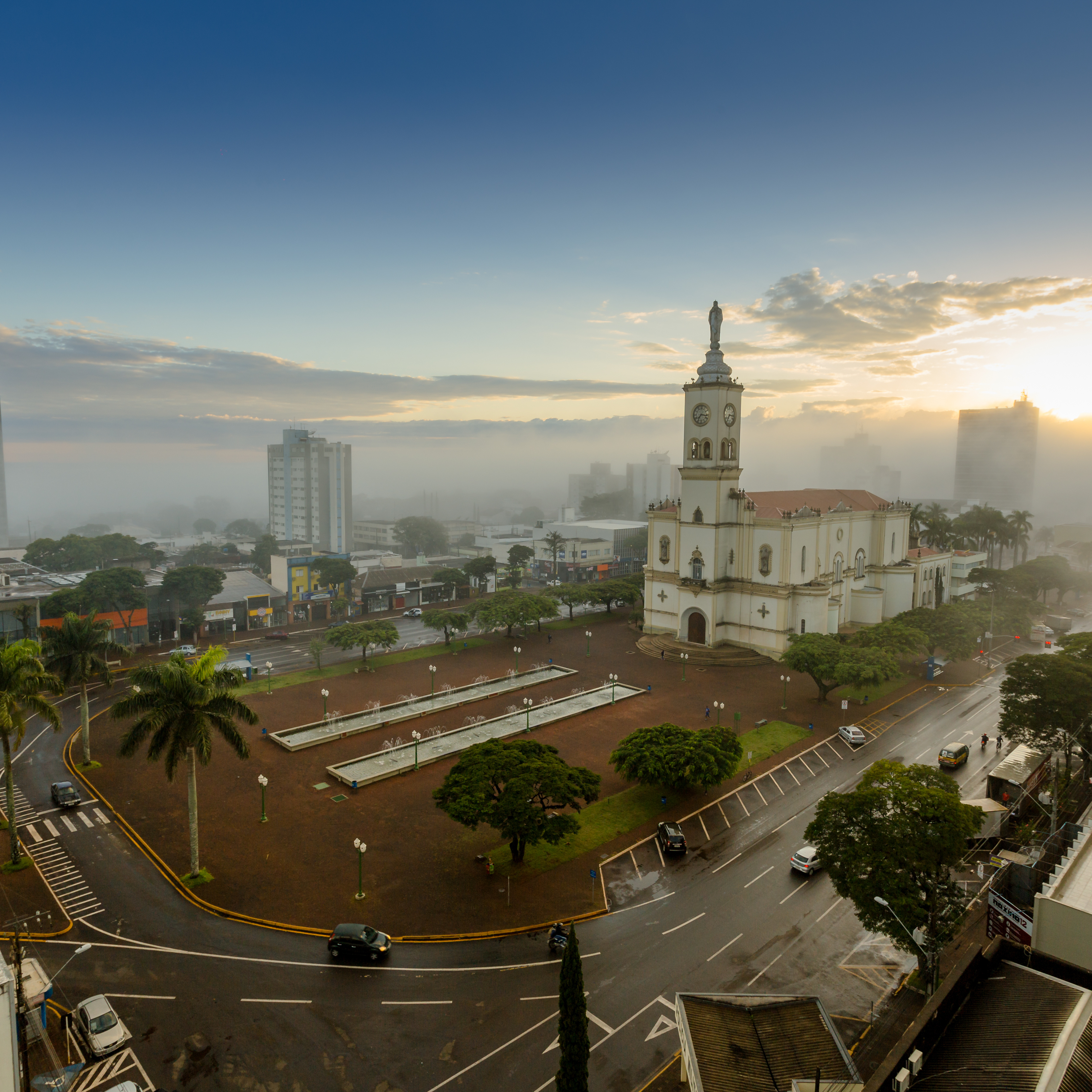 Avanti em Londrina: carreta temática, tour no ônibus oficial e